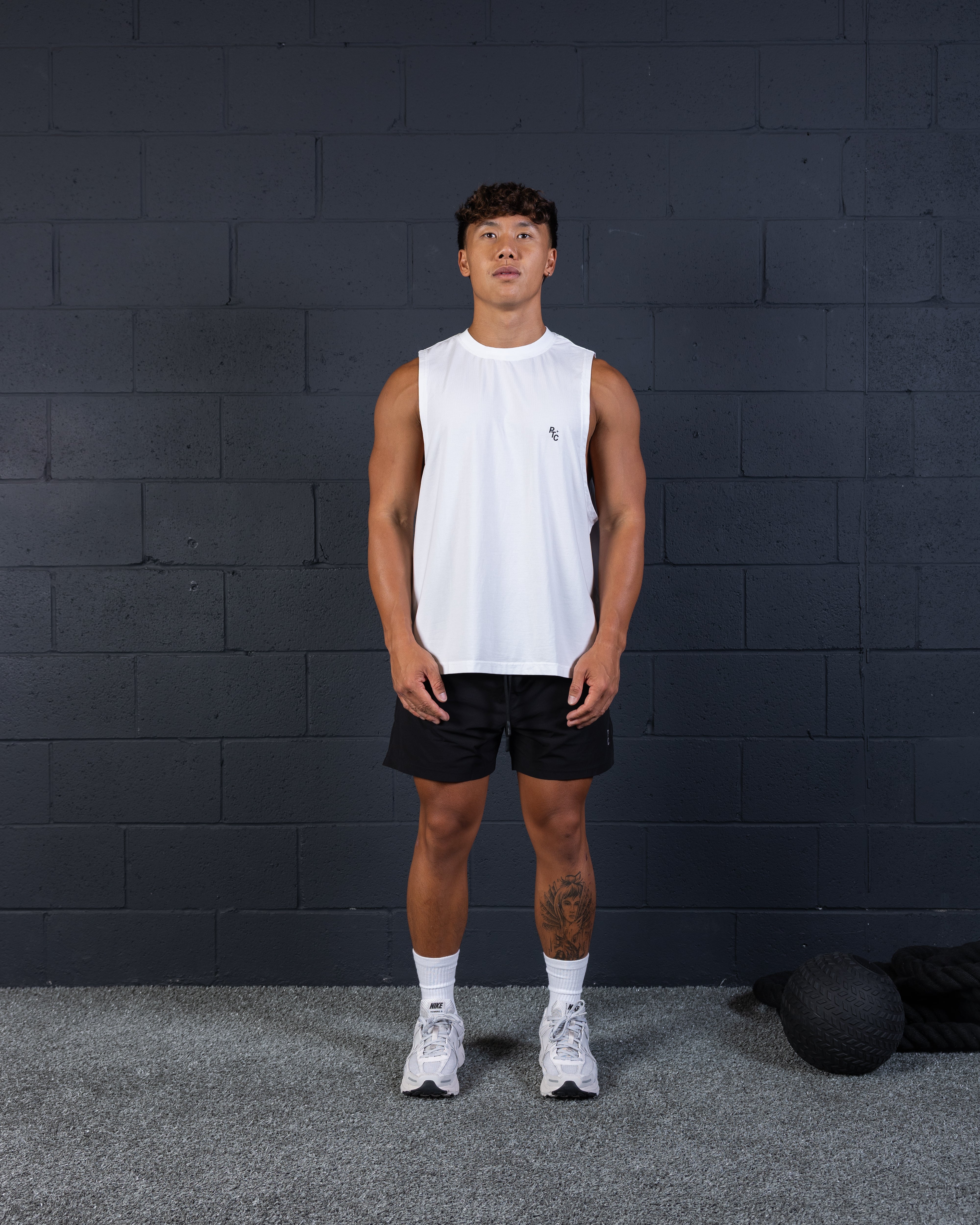 Signature Shorts - Black