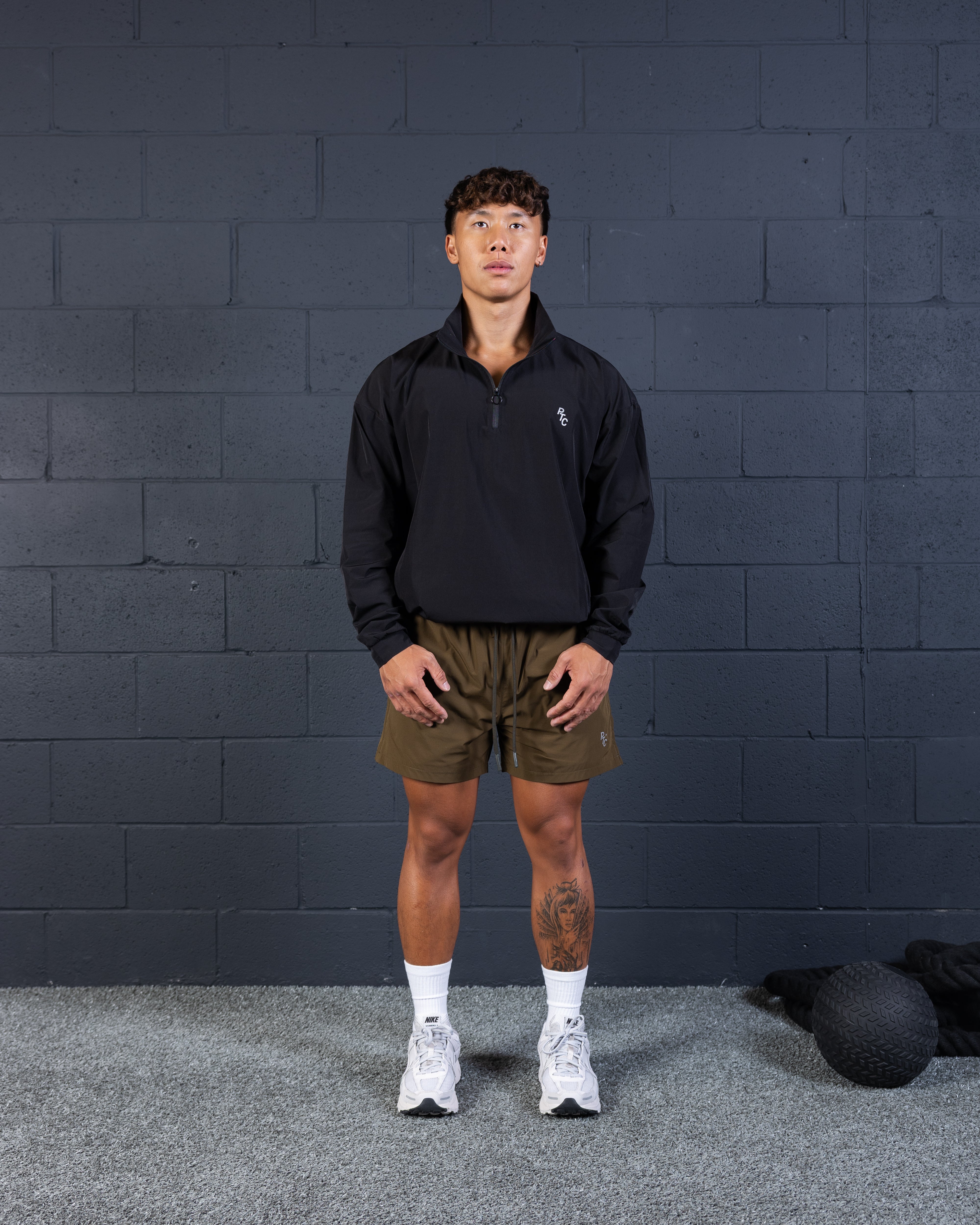 Signature Shorts - Olive Green