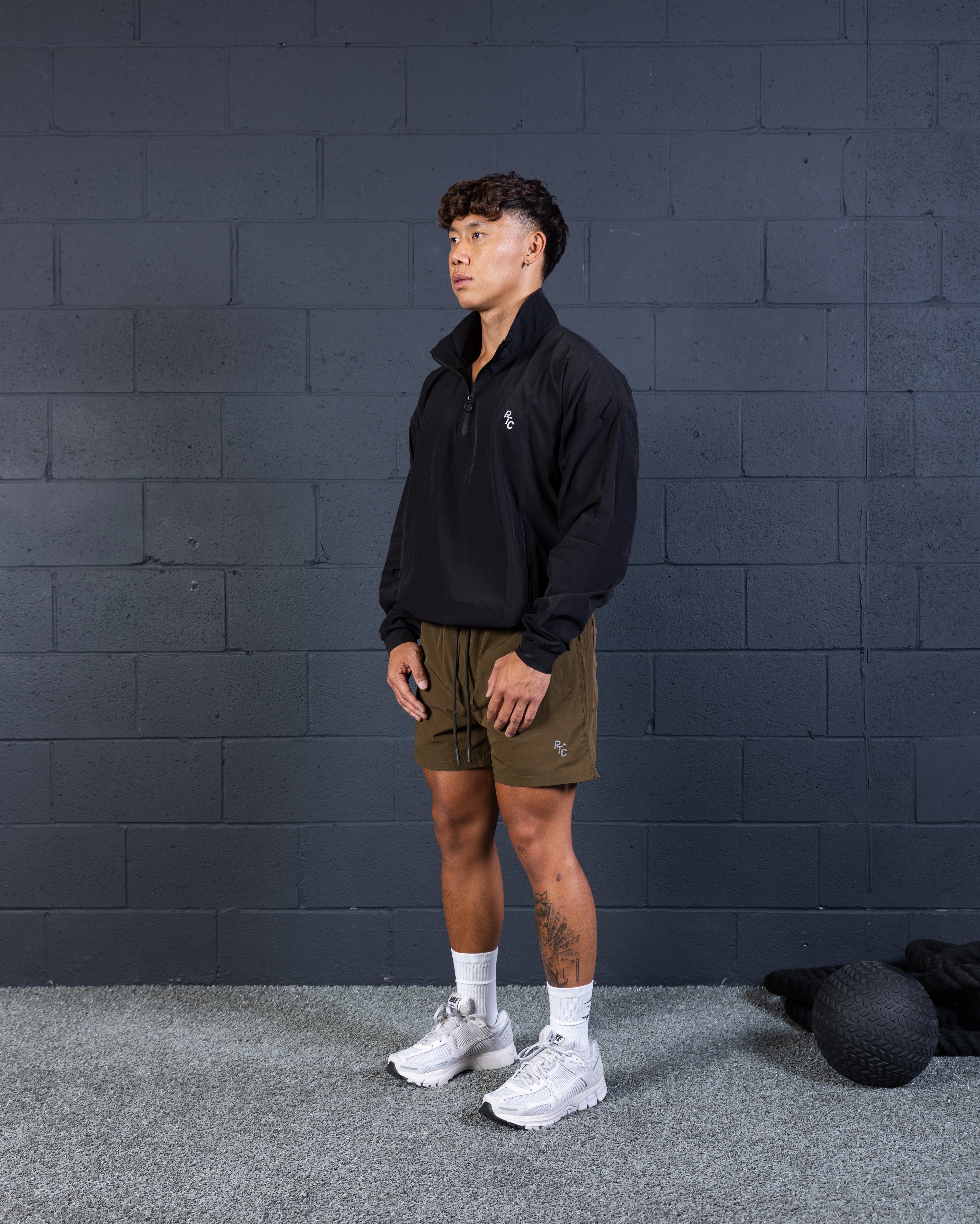 Signature Shorts - Olive Green