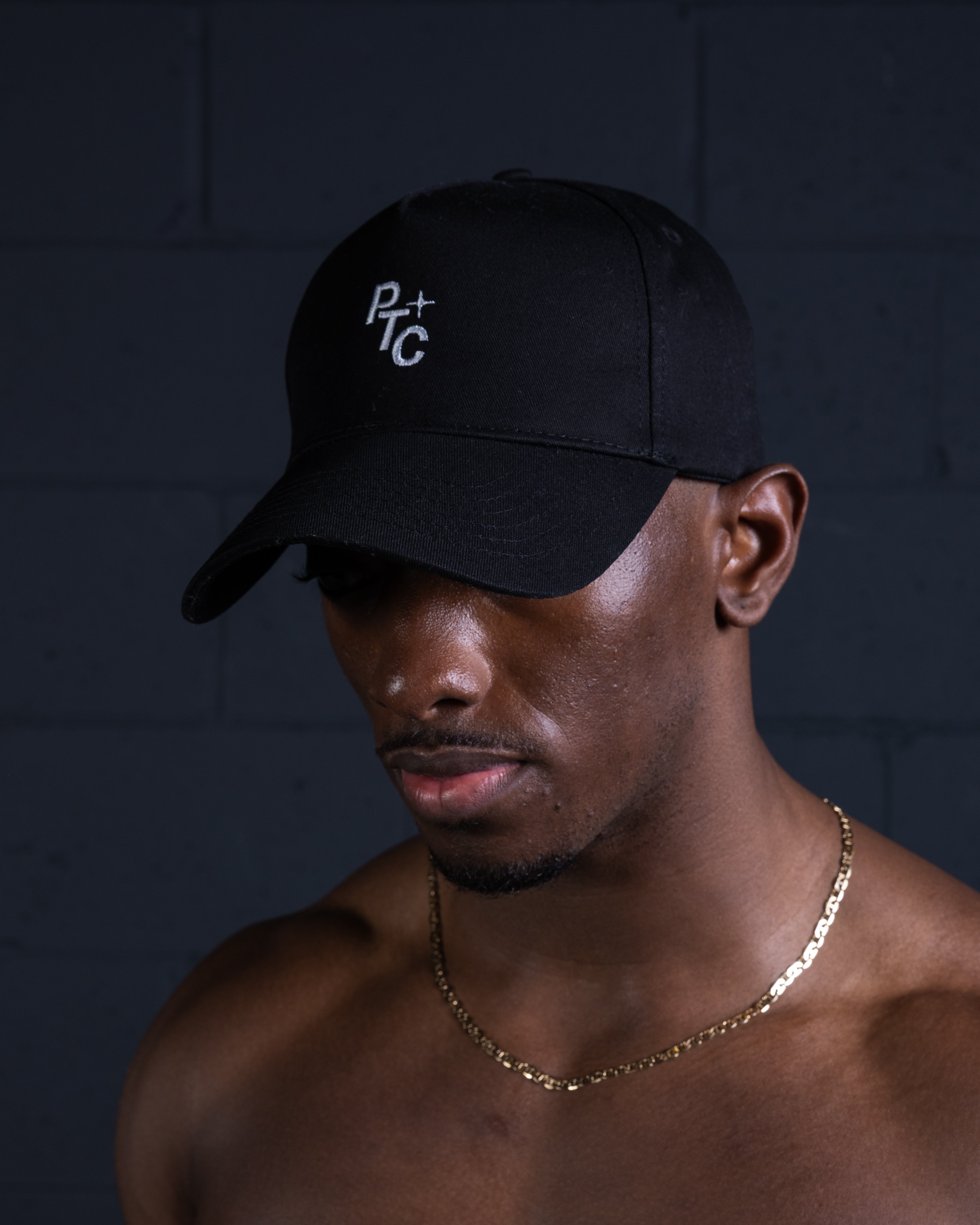 Signature Cap - Black